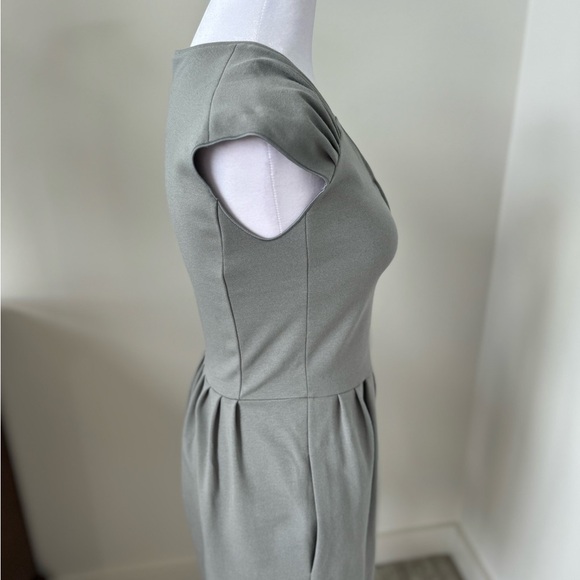 Emporio Armani Gray Cap Sleeve V-Neck Dress IT 38 US 2 Small pleated stretch new - Picture 11 of 16